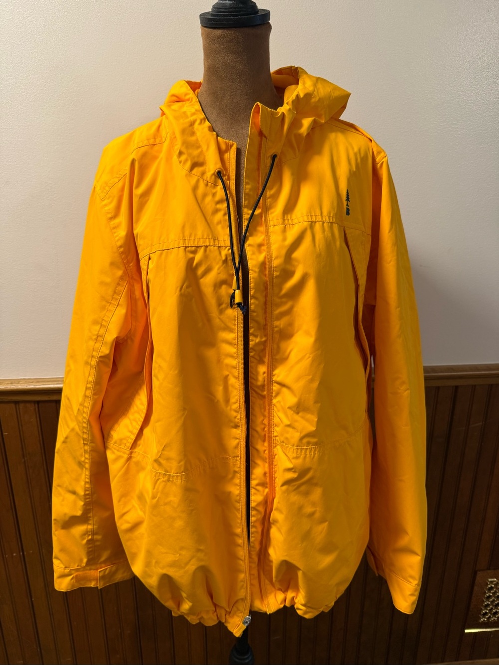 Bass Outdoor  Yellow Hooded Windbreaker Jacket XL Men’s